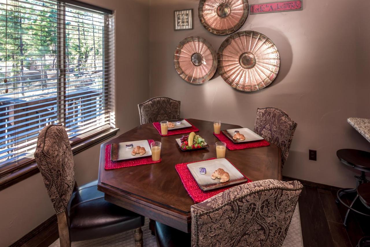 Fifth Dimension, 2 Bedrooms, Wifi, Hot Tub, Game Table, Grill, Sleeps 4 Ruidoso Eksteriør billede
